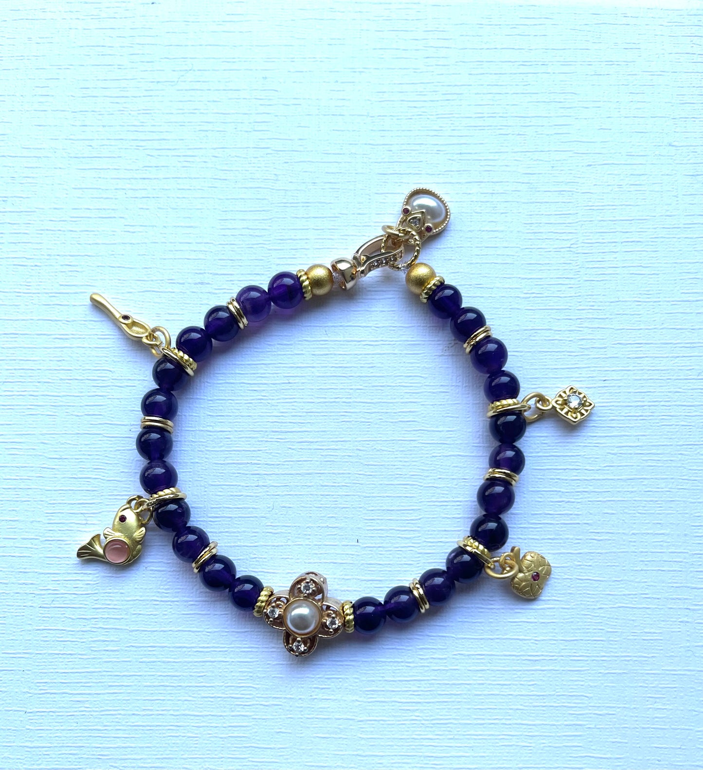 Pulsera amatista con cierre